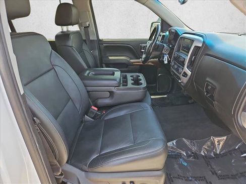 Used 2018 GMC Sierra 1500 SLT w/ SLT Preferred Package AWD/4WD image 26