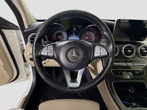 Used 2015 Mercedes-Benz C 300 4MATIC Sedan image 13