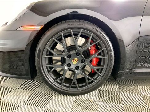 Used 2026 Porsche 911 Carrera 4 GTS AWD/4WD image 26