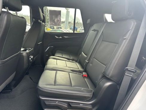 Used 2022 GMC Yukon Denali w/ Max Trailering Package image 11