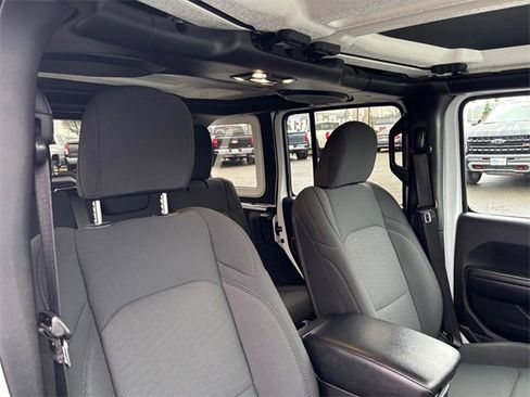 Used 2020 Jeep Wrangler Unlimited Sport S image 42