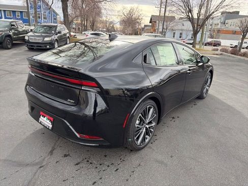 New 2026 Toyota Prius XLE image 5