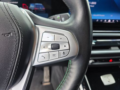 Certified 2025 BMW ALPINA XB7 AWD/4WD image 18