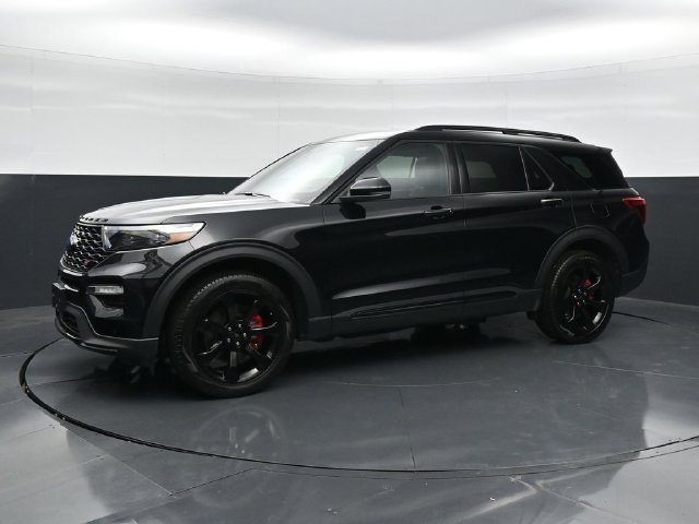 Used 2024 Ford Explorer ST w/ Technology Package AWD/4WD image 6