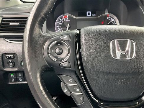 Used 2018 Honda Ridgeline RTL-E image 23
