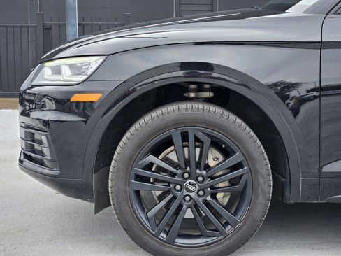 Used 2019 Audi Q5 2.0T Premium Plus w/ Premium Plus Package image 12