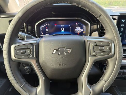 Used 2025 Chevrolet Silverado 1500 RST w/ Texas Edition Plus AWD/4WD image 75