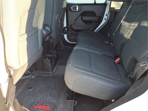 Certified 2025 Jeep Wrangler Unlimited Sport AWD/4WD image 17