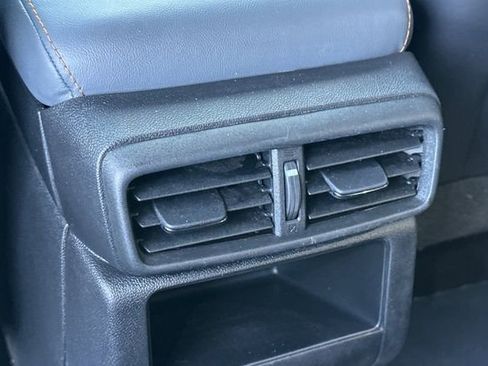 Used 2024 Honda Prologue Touring image 14