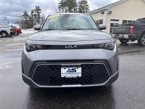 Used 2023 Kia Soul LX image 8