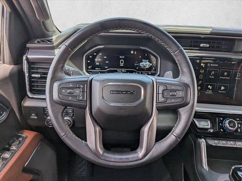 Used 2023 GMC Sierra 1500 Denali Ultimate AWD/4WD image 14