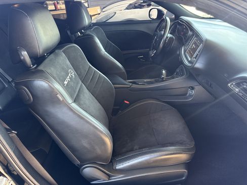 Used 2022 Dodge Challenger SRT Hellcat Redeye RWD image 5