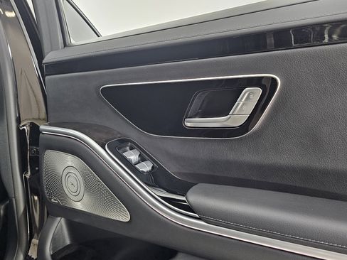 Certified 2023 Mercedes-Benz S 580 4MATIC Sedan w/ AMG Line image 26