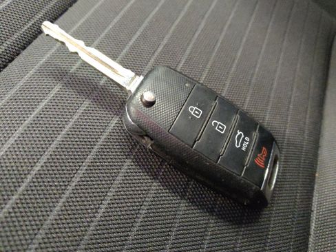 Used 2017 Kia Forte LX w/ LX Popular Package FWD image 32