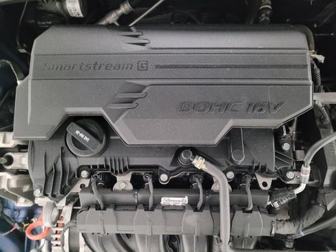 Used 2022 Hyundai Elantra SEL w/ Preferred Accessory Package FWD image 30