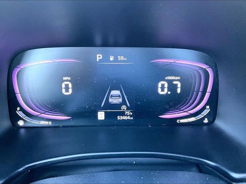 Used 2023 Kia Soul LX w/ LX Technology Package FWD image 18