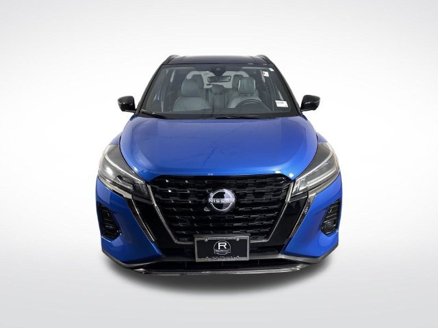 Used 2024 Nissan Kicks SR w/ SR Premium Package FWD image 25