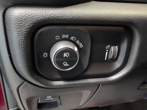 Used 2023 RAM 1500 Big Horn AWD/4WD image 15