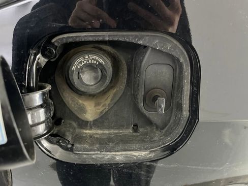 Used 2025 Honda Civic Sport image 18