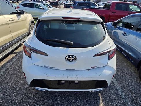 Used 2021 Toyota Corolla XSE FWD image 3