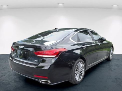 Used 2017 Genesis G80 3.8 RWD image 12