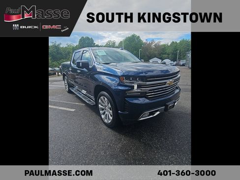 Used 2021 Chevrolet Silverado 1500 High Country w/ Technology Package AWD/4WD image 2