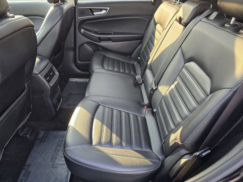 Used 2019 Ford Edge SEL w/ Equipment Group 201A AWD/4WD image 31