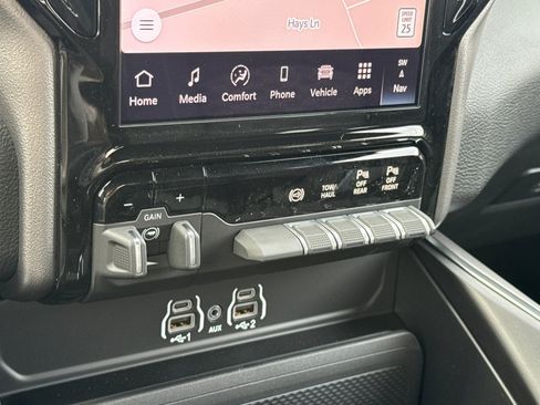 New 2027 RAM 3500 Big Horn AWD/4WD image 19