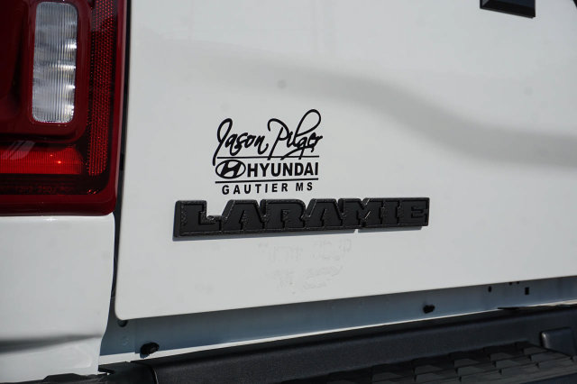 Used 2026 RAM 2500 Laramie AWD/4WD image 8