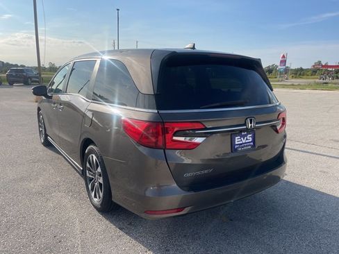 Used 2021 Honda Odyssey EX-L image 4