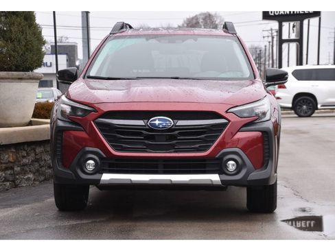 Used 2023 Subaru Outback Limited image 9