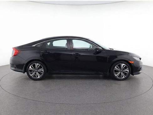 Used 2016 Honda Civic EX-T image 8