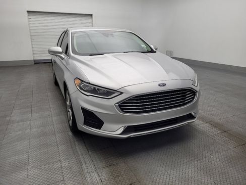 Used 2019 Ford Fusion SEL image 14