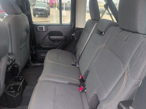 Used 2024 Jeep Wrangler Sport S image 25