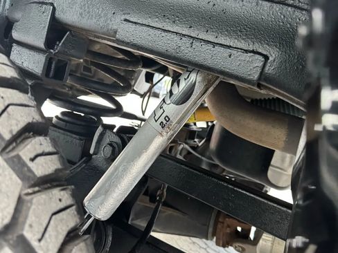 Used 2018 RAM 2500 Laramie w/ Sport Appearance Group image 17