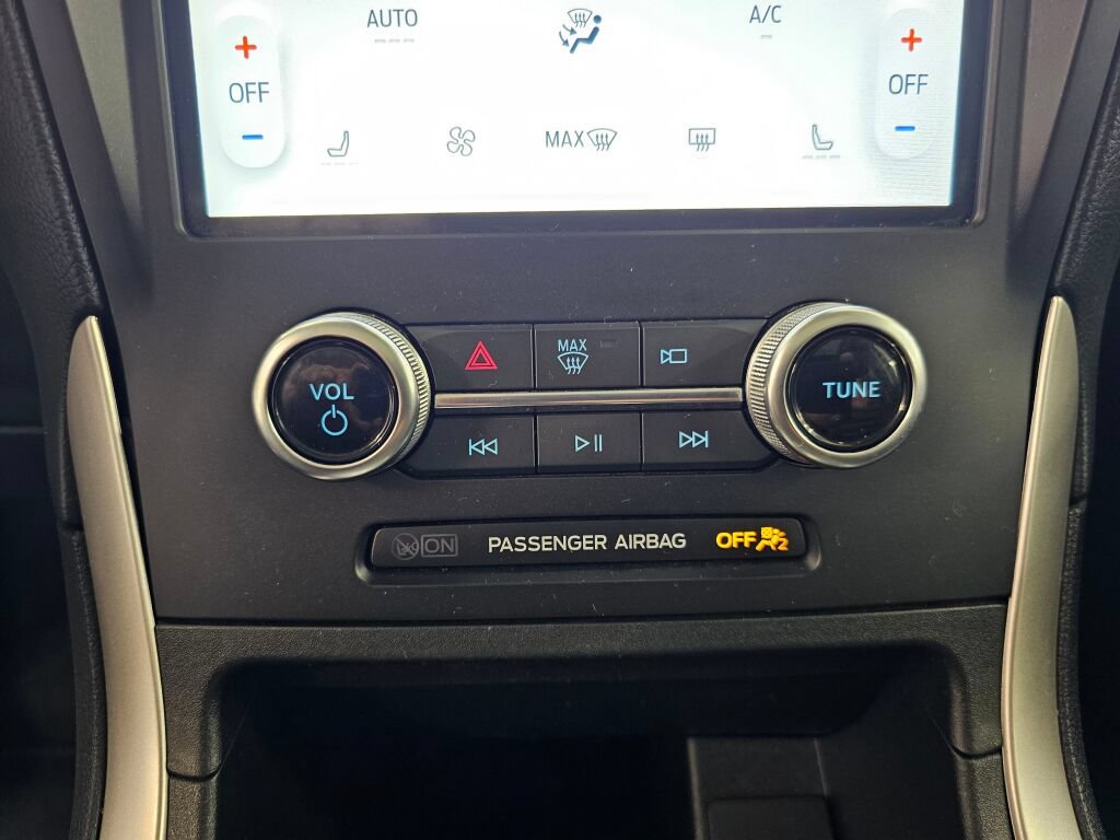 Used 2024 Ford Edge SEL w/ Convenience Package AWD/4WD image 21