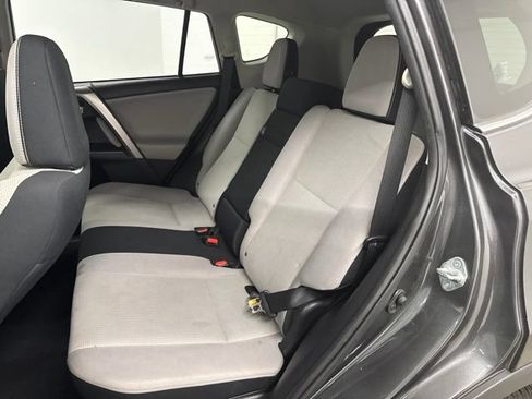 Used 2017 Toyota RAV4 XLE w/ All Weather Liner Package AWD/4WD image 17