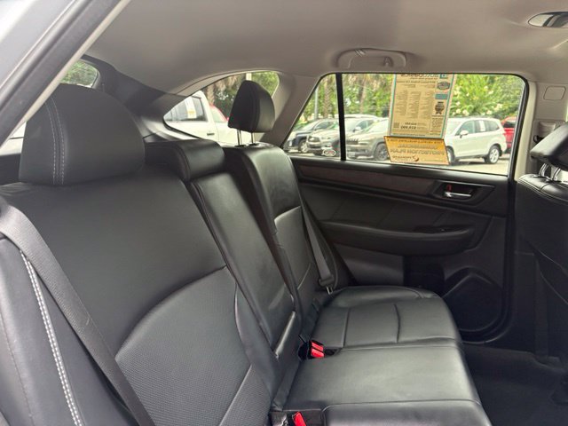 Used 2019 Subaru Outback 2.5i Limited AWD/4WD image 29
