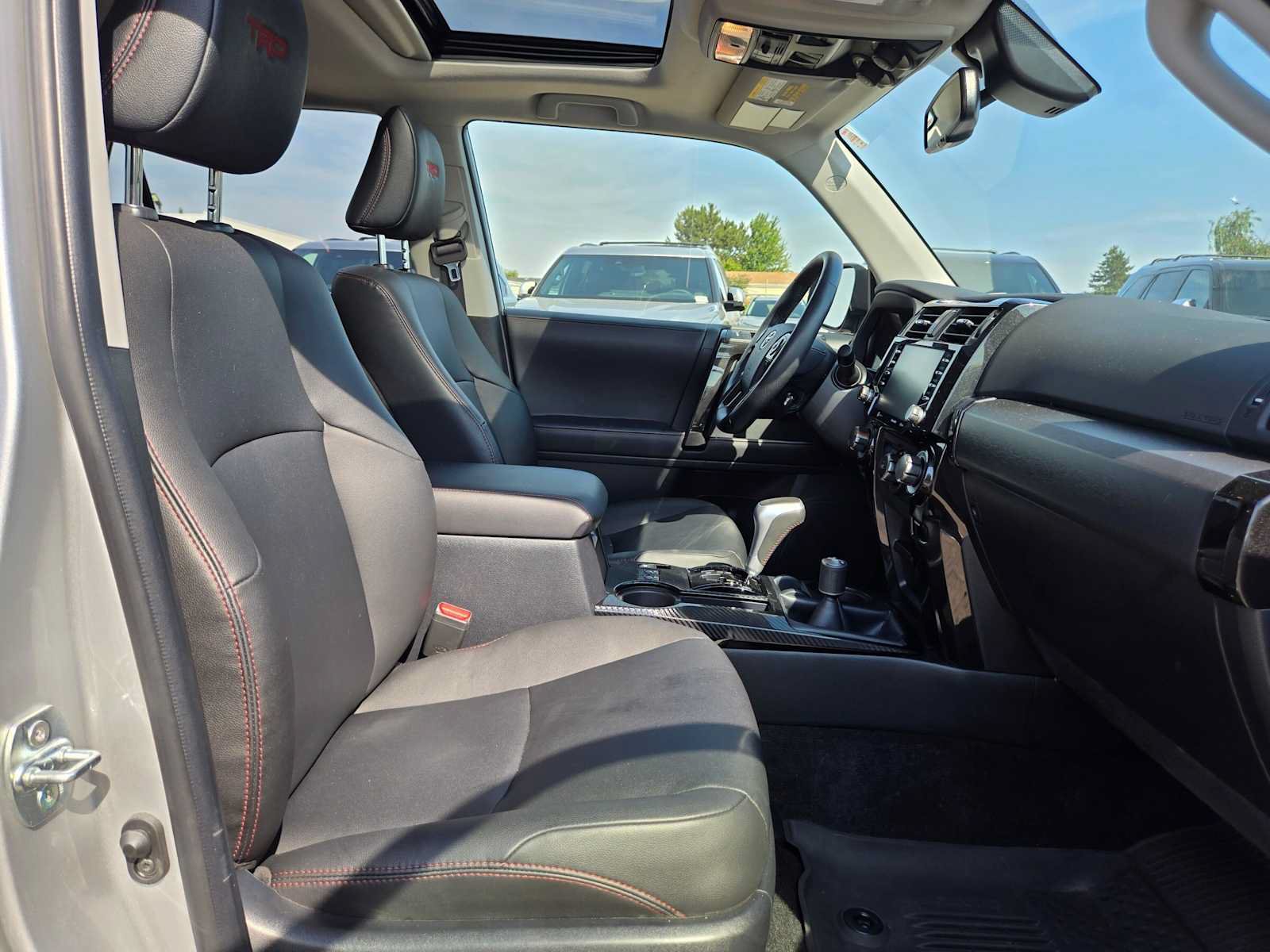 Certified 2023 Toyota 4Runner TRD Off-Road Premium w/ Moonroof Package AWD/4WD image 14