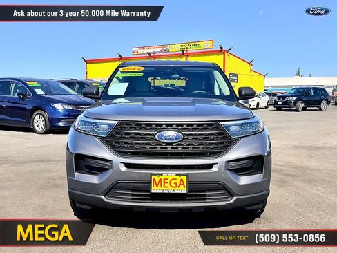 Used 2022 Ford Explorer Base image 4