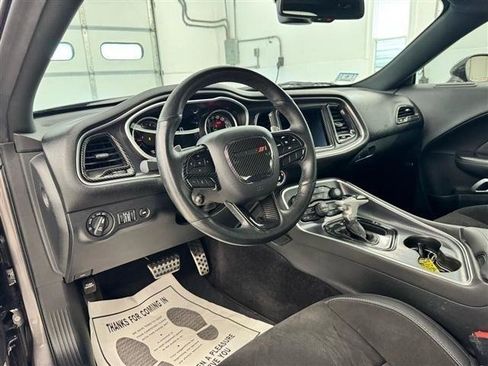 Used 2018 Dodge Challenger R/T Scat Pack w/ Dynamics Package RWD image 16