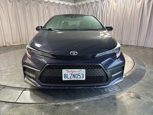 Used 2020 Toyota Corolla XSE image 2