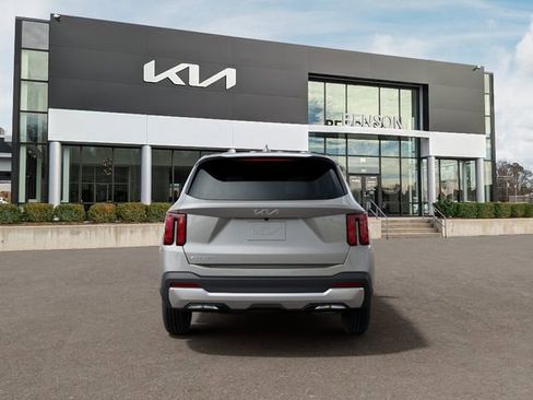 New 2026 Kia Sorento LX FWD image 6