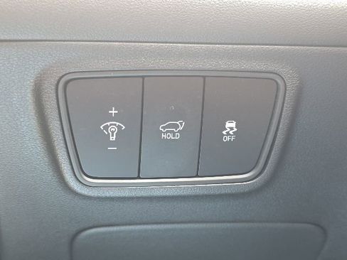 Certified 2024 Hyundai Tucson SEL w/ Convenience Package FWD image 9