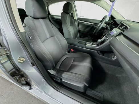 Used 2019 Honda Civic LX image 32