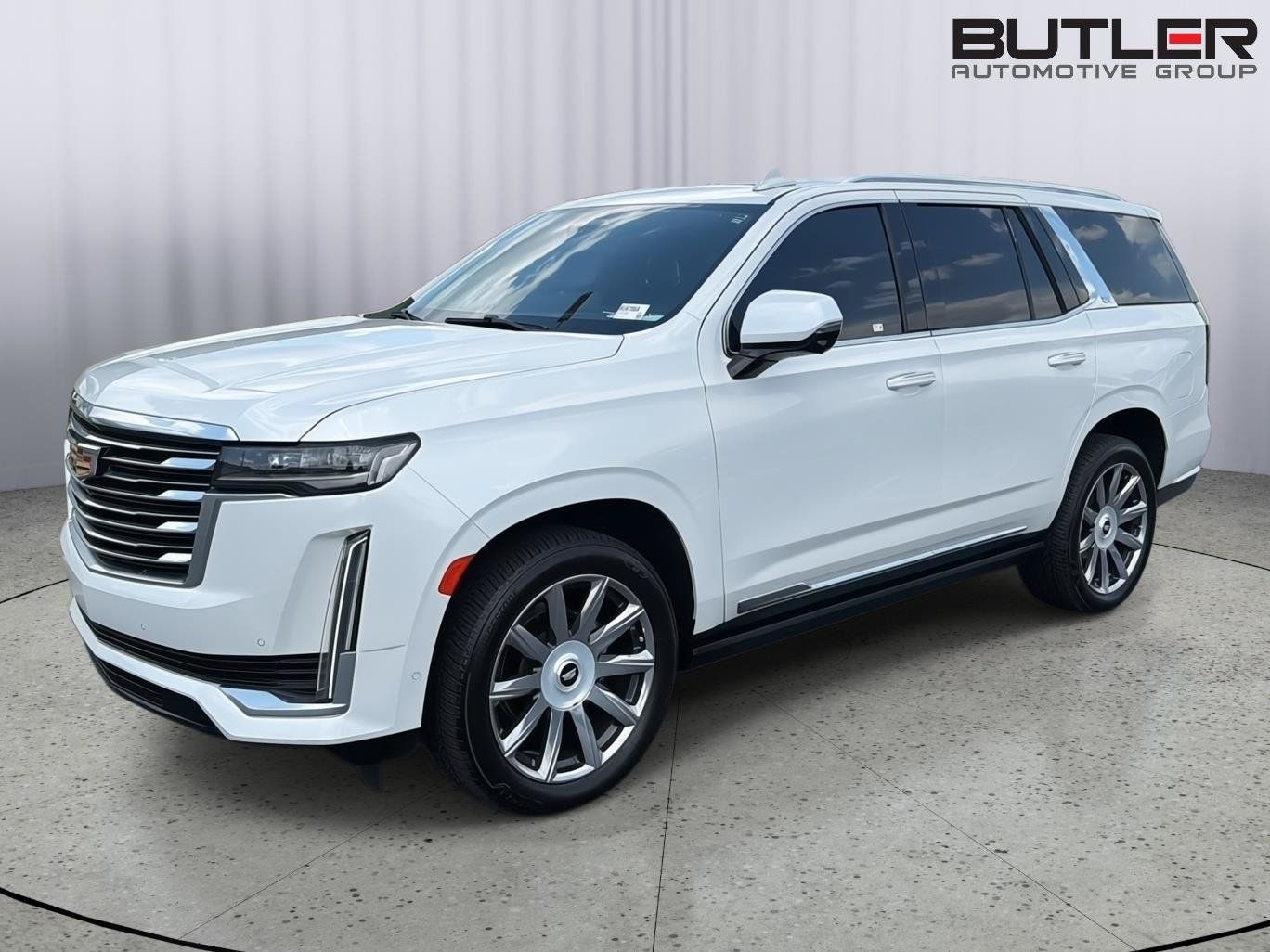 Used 2021 Cadillac Escalade Premium Luxury Platinum RWD image 2