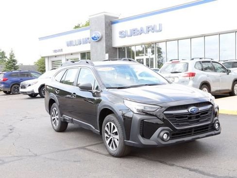 Used 2024 Subaru Outback AWD/4WD image 1