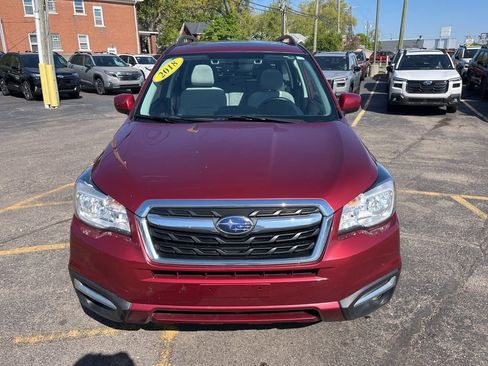 Used 2018 Subaru Forester 2.5i Premium AWD/4WD image 2