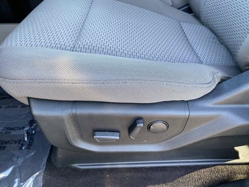 Used 2020 Ford F150 XLT w/ Equipment Group 302A Luxury AWD/4WD image 26