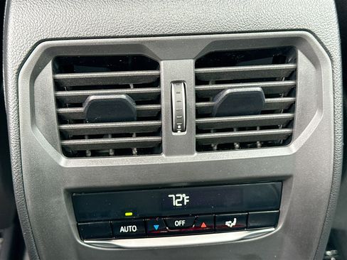 New 2026 BMW 330i Sedan w/ M Sport Package image 21